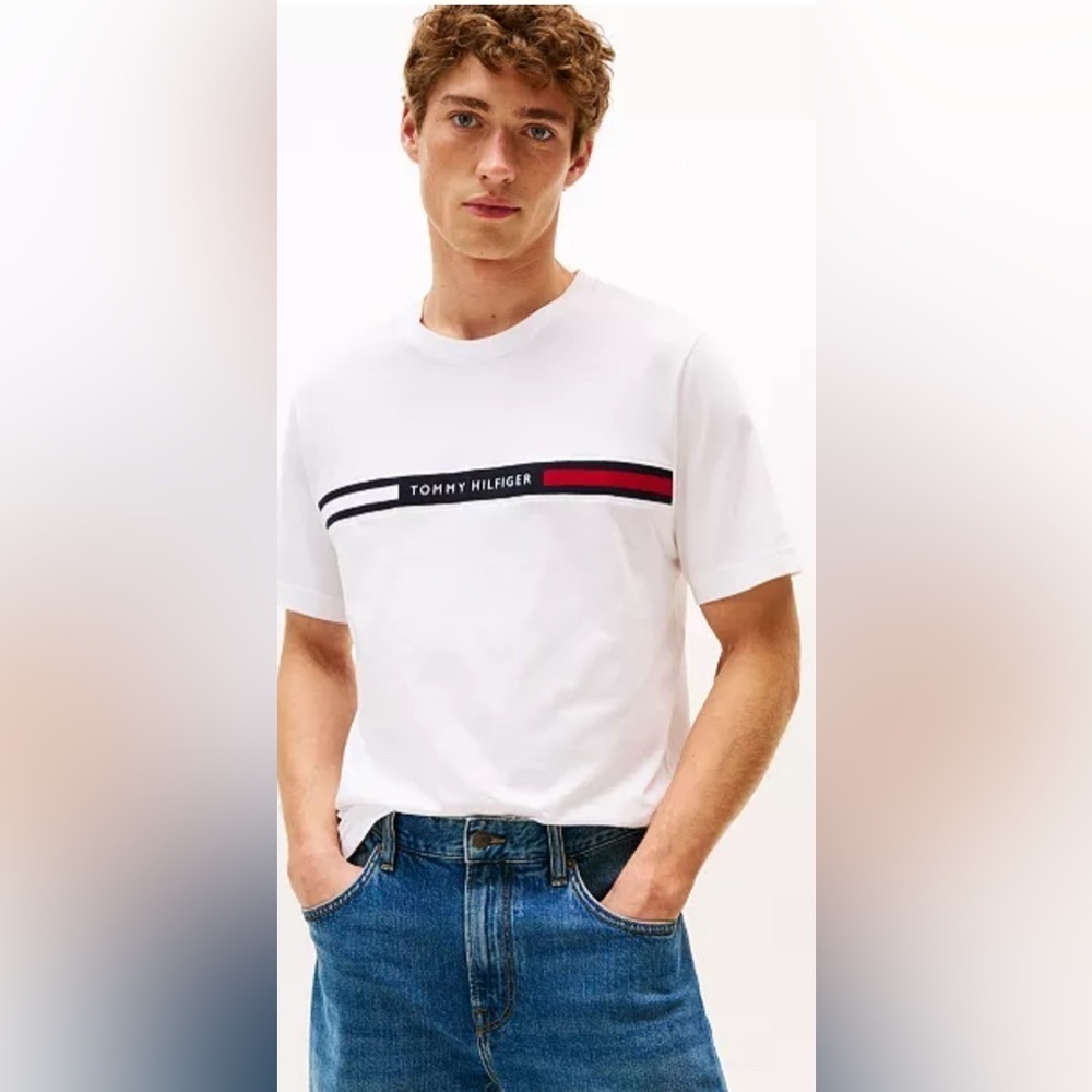 Tommy Hilfiger Men's Chest Insert Logo Short-Sleeve T-Shirt S